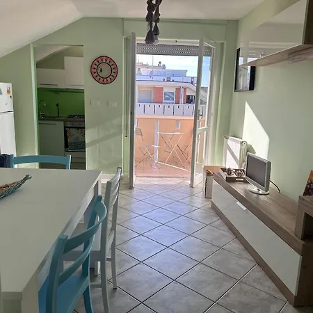 Luminoso Apt Vista Mare Misano Con Balcone Apartment *